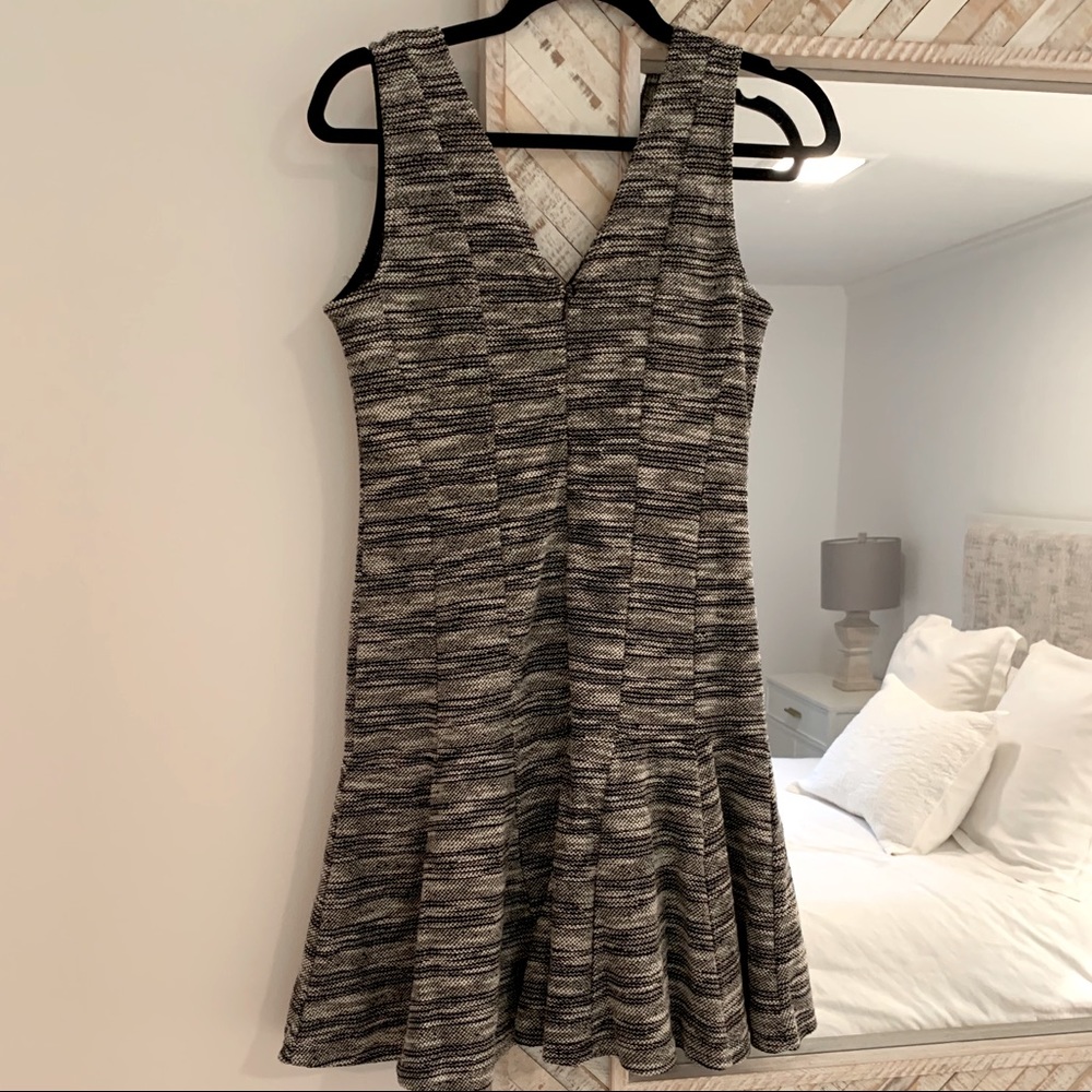 Banana Republic Dress NWT Sz 4